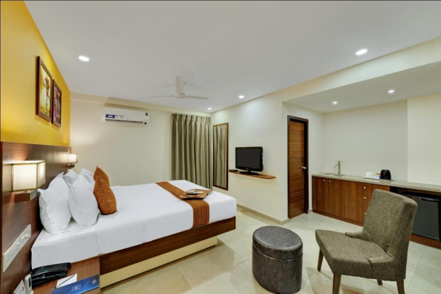 Best Western Alkapuri, Vadodara Exterior foto